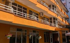 Vila Corina
